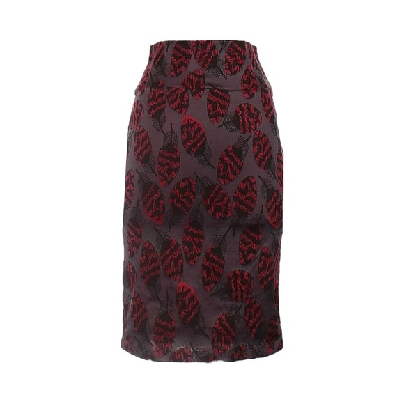 🌺 Lularoe Cassie Pencil Skirt Burgundy Botanical Leaf Print Size M NWT - Picture 1 of 9